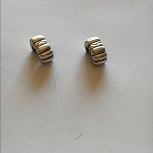 Pandora stoppers